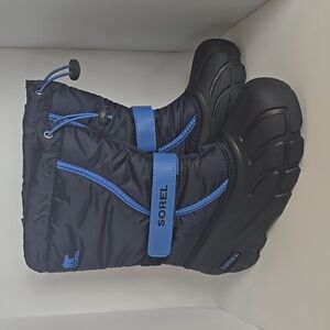 Sorel Kids FlurrySnow Boots Blue Sz 4 Winter Snow Boots